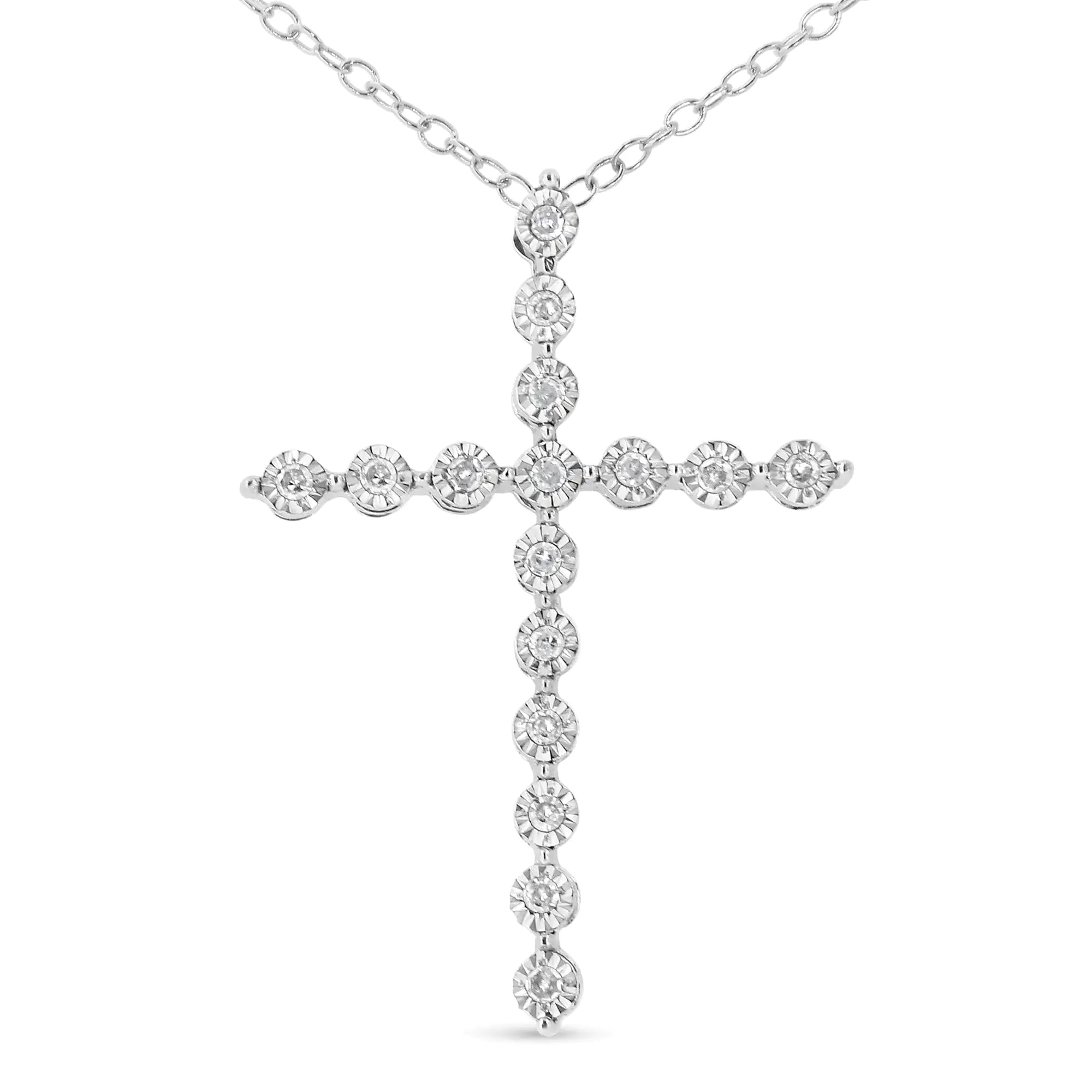 925 Sterling Silver 1/6 cttw Diamond Cross Pendant Necklace